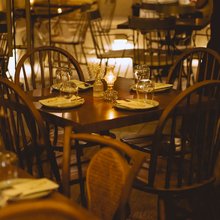 Τραπέζια ξύλινα σάλα εστιατορίου Elea Γαλάτσι