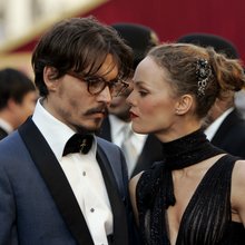 O Tζόνι Ντεπ με τη Βανέσα Παραντί 