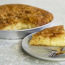 Γαλακτομπούρεκο / Φωτογραφία: varsos.gr