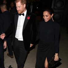 Πρίγκιπας Χάρι και Μέγκαν Μαρκλ την στιγμή της άφιξής τους στο πάρτι της Κρις Τζένερ