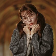 Την «Μυρτιά που κλαίει» υποδύθηκε στην ταινία του Χάρι Πότερ η Σίρλεϊ Χέντερσον