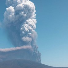 Ηφαίστειο «ξύπνησε» μετά από 10.000 χρόνια στην Αιθιοπία, εκτινάσσοντας τέφρα σε ύψος 18 χιλιομέτρων 