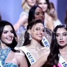 Το βλέμμα της Μις Ισραήλ στην Μις Παλαιστίνη