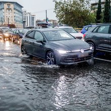 Κίνηση στους δρόμους, μετά τη νεροποντή στην Αττική