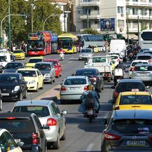 Κίνηση οχημάτων στην Αθήνα 