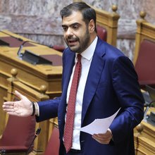 Ζωή Κωνσταντοπούλου και Παύλος Μαρινάκης