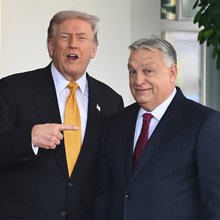 Ο Τραμπ υποδέχτηκε τον Ορμπαν στον Λευκό Οίκο