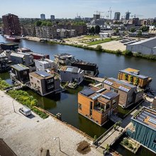 Η Ολλανδία είναι μια χώρα όπου σχεδόν το ένα τρίτο της έκτασης βρίσκεται κάτω από το επίπεδο της θάλασσας / SHUTTERSTOCK