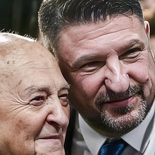 Ο Νίκος Χαρδαλιάς με τον πατέρα του