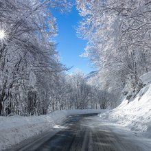 Χιονισμένος δρόμος