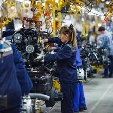 Χιλιάδες απολύσεις