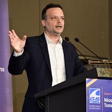 Χάρης Δούκας