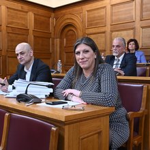 Η Ζωή Κωνσταντοπούλου στην εξεταστική του ΟΠΕΚΕΠΕ