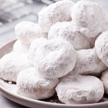 Παραδοσιακοί κουραμπιέδες / Φωτογραφία: Shutterstock