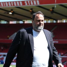 Ο Βαγγέλης Μαρινάκης στο City Ground 