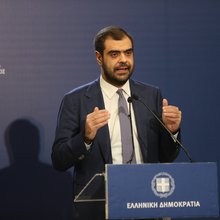 Παύλος Μαρινάκης ενημέρωση συντακτών