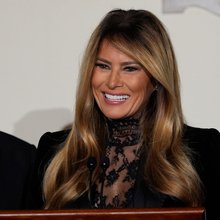 Η Μελάνια Τραμπ ενίοτε συγκεντρώνει τα φώτα της δημοσιότητας πάνω της