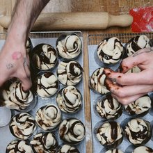 ταψί babka γλυκό πλάστης microbakery moden Παγκράτι 