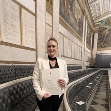 Η δασκάλα Παναγιώτα Διαμαντή έχει βραβευτεί και από την Ακαδημία Αθηνών