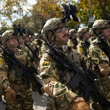 Στρατιωτική παρέλαση