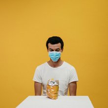 Όταν το κρυολόγημα και η γρίπη χτυπήσουν την πόρτα, ένα ζεστό φλιτζάνι, ένα απλό μπολ σούπας και λίγη σωστή τροφή μπορούν να κάνουν τη  διαφορά / PEXELS