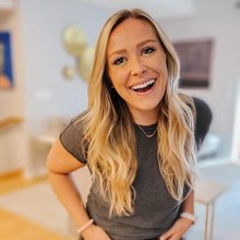 Πώς άλλαξε ξαφνικά η ζωή της σερβιτόρας Λίντσεϊ Λότεν