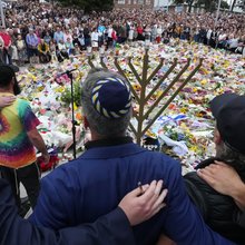 Πένθος στο Σίδνεϊ μετά την τρoμοκρατική επίθεση στην παραλία Μπόντι