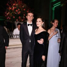 Σταύρος Νιάρχος και Ντάσα Ζούκοβα στο Met Museum