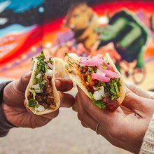 Υπάρχουν πόλεις που τις θυμάσαι για τα μνημεία τους και άλλες που τις θυμάσαι για τη γεύση τους / WIKIPEDIA