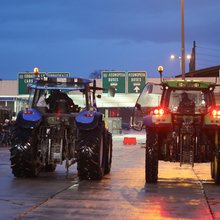 τρακτερ προμαχωνας