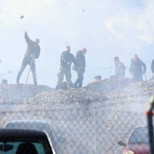 Μπλόκα σε όλη τη χώρα από τους αγρότες, βίαια επεισόδια στην Κρήτη