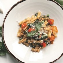 Φουσίλι με μανιτάρια και ντοματίνια -Φωτογραφία: Unsplash