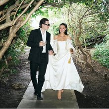 Μπρούκλιν Μπέκαμ και Νίκολα Πελτζ 