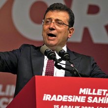 Ο Εκρέμ Ιμάμογλου