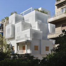 κατοικία γωνιακή αστική μεταλλικό πλέγμα  