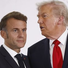 Οι πρόεδροι Γαλλίας και ΗΠΑ, Εμανουέλ Μακρόν και Ντόναλντ Τραμπ