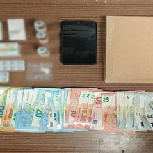 Το δέμα με την ροζ κοκαΐνη που κατασχέθηκε από την ΕΛΑΣ