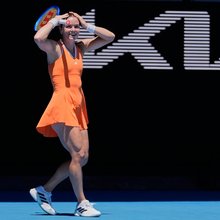 Έκπληκτη η Σάκκαρη