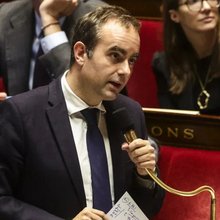 Ο Γάλλος πρωθυπουργός, Σεμπαστιάν Λεκορνί