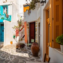 τιρκουαζ πορτοπαραθυρα