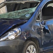 Βύρωνας: Ένας τραυματίας μετά από ανατροπή ΙΧ αυτοκινήτου -Δείτε βίντεο