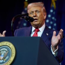 Ντοναλντ Τραμπ 