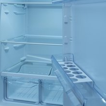 ανοιχτό ψυγείο