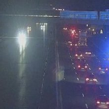 Χάος σε αυτοκινητόδρομο: Σέρβοι χούλιγκαν κυνηγούν με λοστούς Κροάτες μετά από αγώνα μπάσκετ [βίντεο]