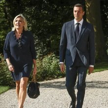 Το ηγετικό δίδυμο της γαλλικής ακροδεξιάς, Μαρίν Λεπέν και Ζορντάν Μπαρντελά 