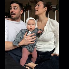 Η προσπάθεια για μια οικογενειακή φωτογραφία που απέτυχε 