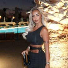 H σύντροφος του Κόουλ Πάλμερ