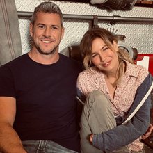 Η Ρενέ Ζελβέγκερ με τον σύντροφό της, Αντ Άνστεντ