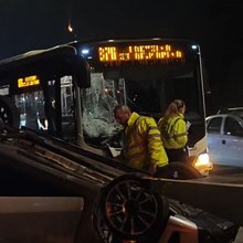 Τροχαίο με λεωφορείο και ΙΧ στον Σκαραμαγκά
