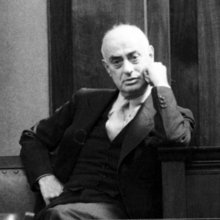 Ο Pantages καταθέτει κατά τη διάρκεια της πρώτης του δίκης, το 1929